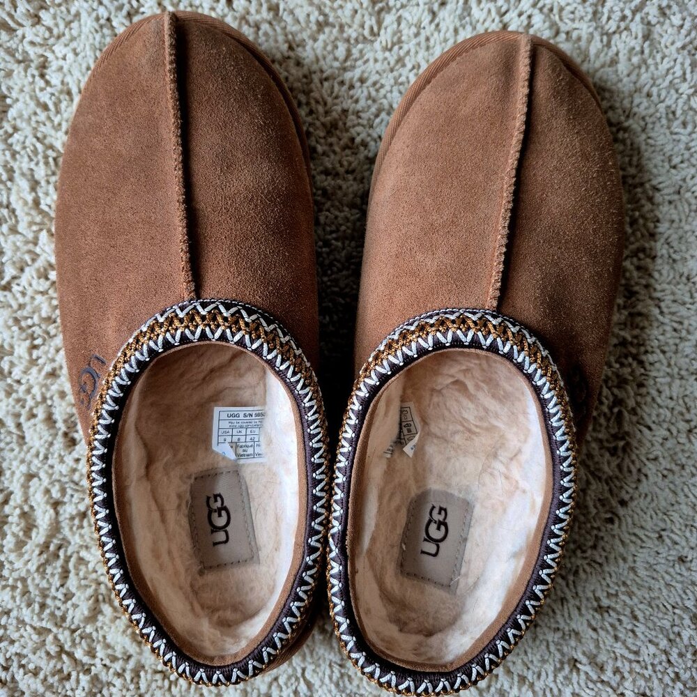 Ugg Tasman Slipper Size 9